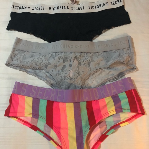 Victoria's Secret Other - NWOT Victoria Secret cheeky undies